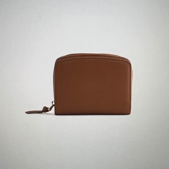 QUINCE Italian Pebbled Leather Compact Wallet Cognac NWOT - Picture 1 of 7